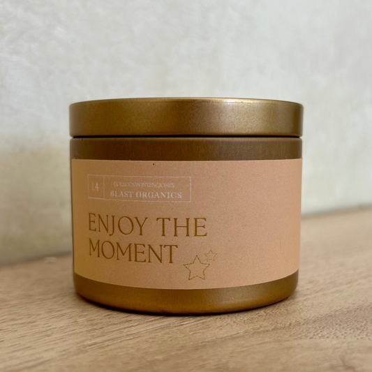 VELA "ENJOY THE MOMENT"